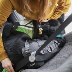 Hurtta Travel Harness ECO Bilsele, Svart
